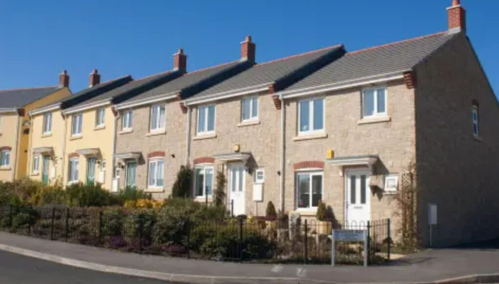 New 99% mortgage to help first- time buyers get on the ladder with a 5k deposit