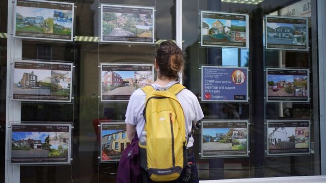 Homes in London ‘took twice as long to sell’ as properties in Scotland last year