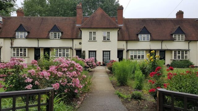 House Prices: Rightmove Reports Increases Led By ‘Top-Of-Market’ Property Sales