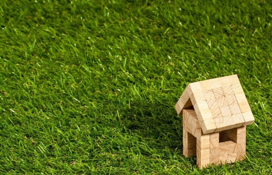Santander introduces one-year fixed rate buy-to-let product and reduces rates across product range