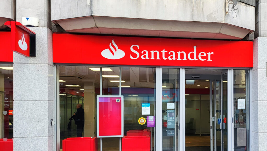 Santander adjusts new business and product transfer mortgage rates - The Intermediary - Latest UK mortgage news