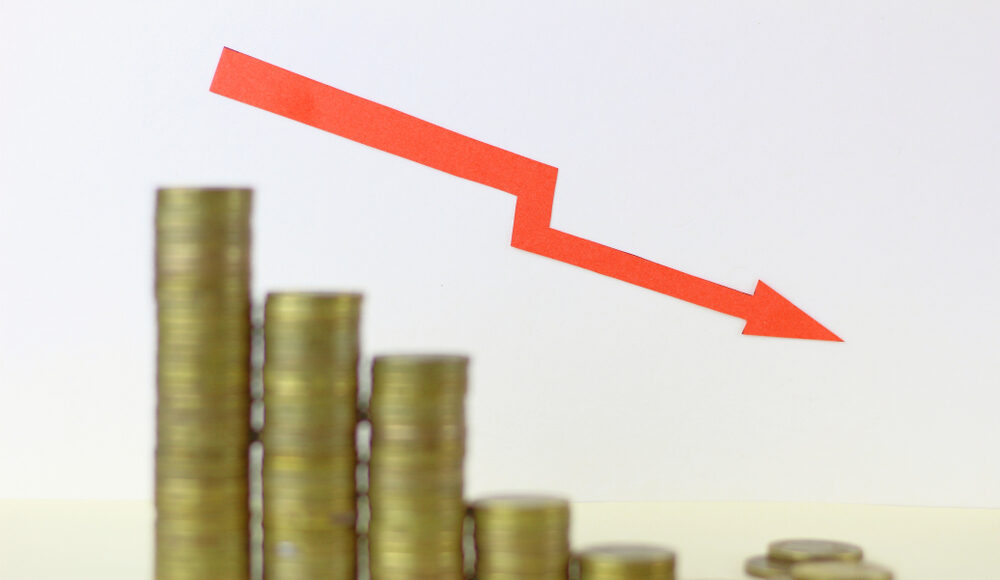 UK inflation falls more than expected to 2.6%