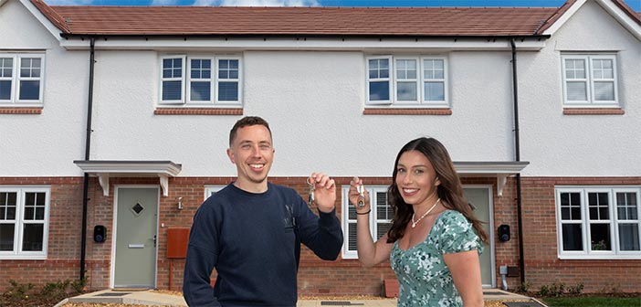 Cousins become neighbours thanks to First Homes Scheme