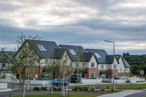 Calls for reintroduction of 100% mortgages for first time buyers - but politicians urge caution