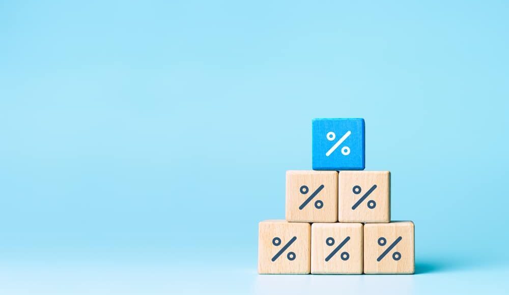 Paragon adds switches and further advances to 80% LTVs; LendInvest cuts resi rates and adds cashback