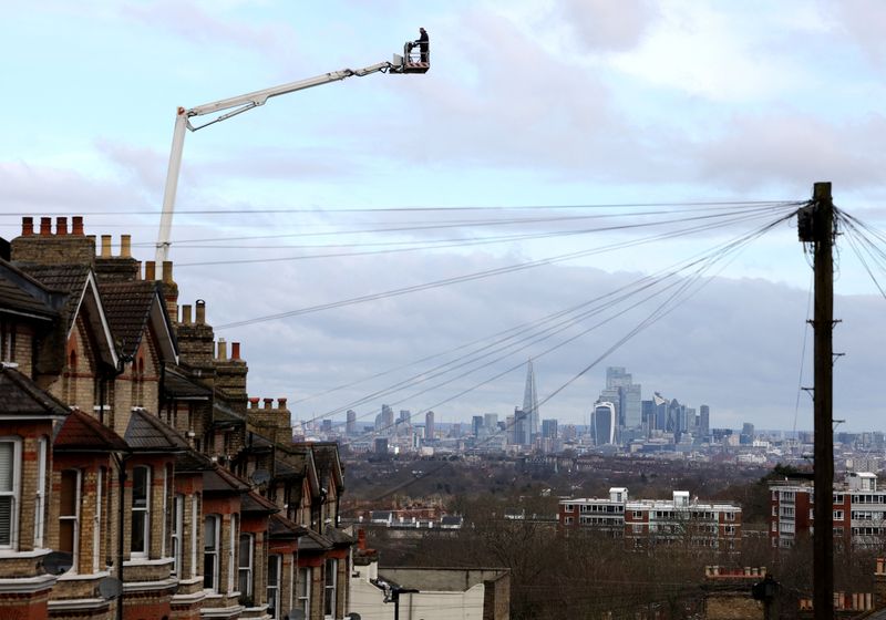 UK mortgage approvals drop to lowest in over a year after tax break ends
