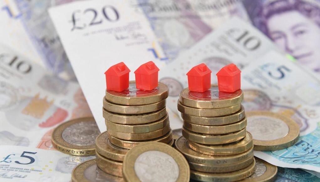 ‘Difficult retirement spending choices’ as older borrower mortgage lending jumps