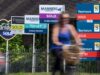 Average UK Mortgage Rate Is Below 5% for First Time Since Truss