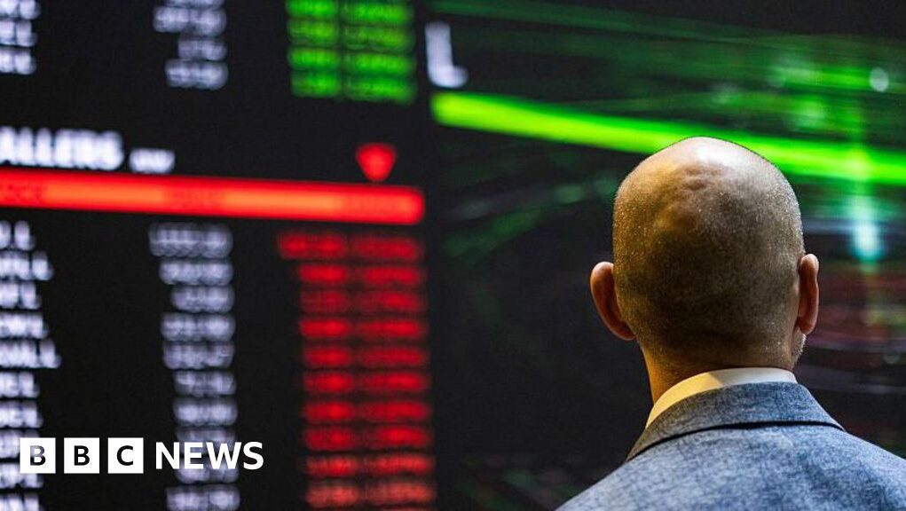What's causing the UK's long-term borrowing costs to rise?