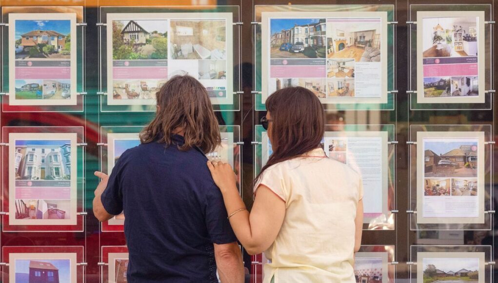 UK Watchdog to Loosen Mortgage Rules to Allow for More Products