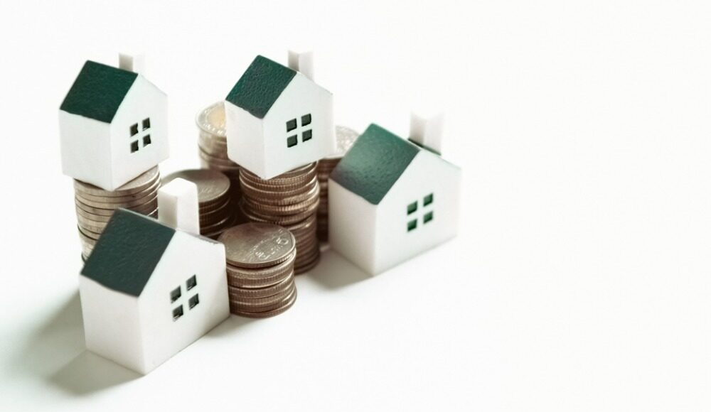 Mortgage pricing moves ahead of base rate as swap volatility drives the market