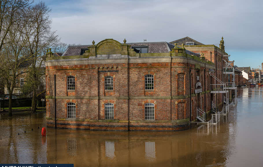 Opening the floodgates? Modelling spillovers from flood insurance protection gaps to UK mortgages