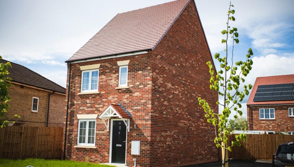 Hundreds waiting for social homes in North Devon as government reforms Right to Buy