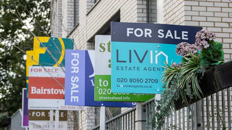 Landlords sit tight as buy-to-let purchases overtake sales
