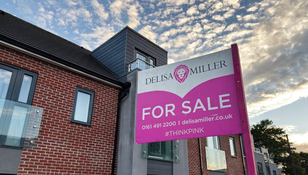 Buy-to-let investors use faltering property market to haggle £50,000 discounts off homes
