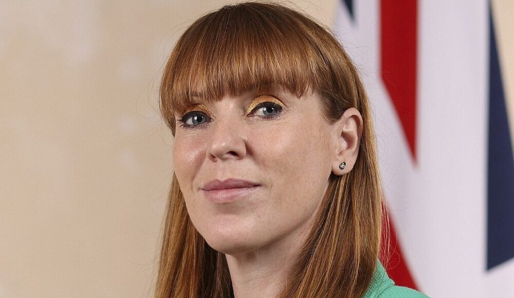 Rayner vows to cap leasehold fees and regulate property agents