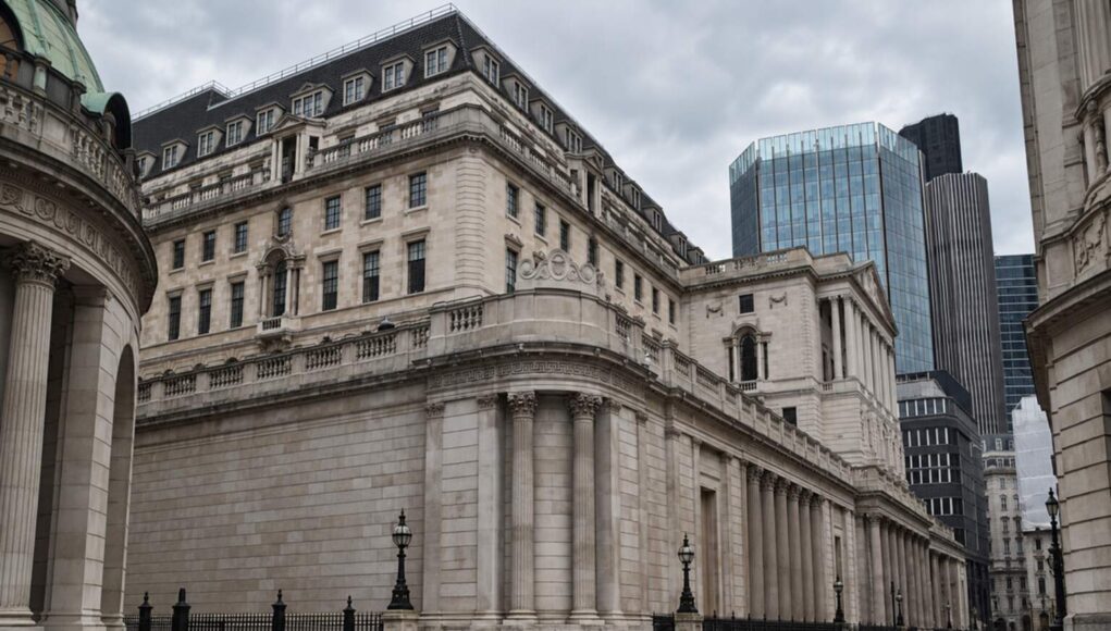 UK Mortgage Rates Turn Higher Before the BoE Vote; the Bank-Stock Read Is Mixed
