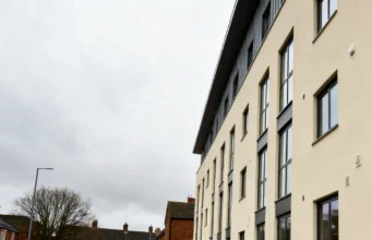 Rising rates threaten landlords on bridging loans
