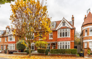 House prices remain flat in September amid higher mortgage rates