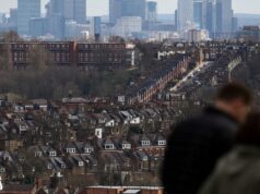 UK lenders scale back mortgage supply for first time in 3 years