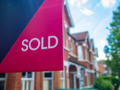 Buy-to-let property disposal losses rise 32% to £1.15bn